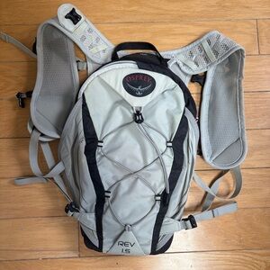 Osprey Gray and Black Running Backpack